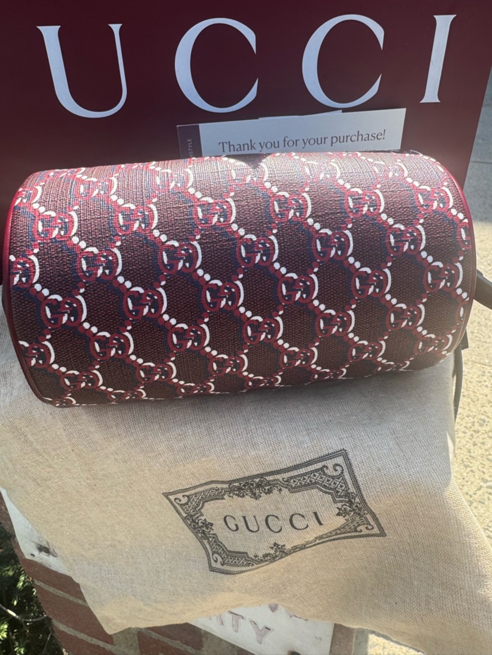 Gucci Maroon GG Supreme Crossbody Bay Full inclusion Ready to 🎁 🫶🏼 - Picture 4 of 10